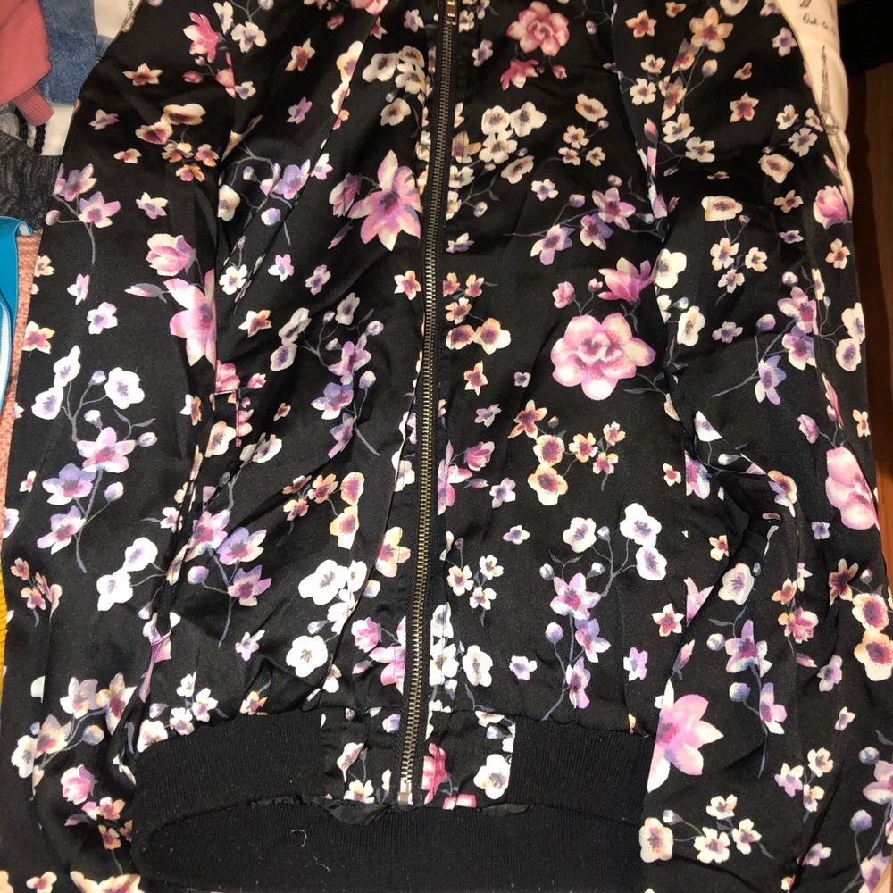 Jacket - Picture 2 of 3